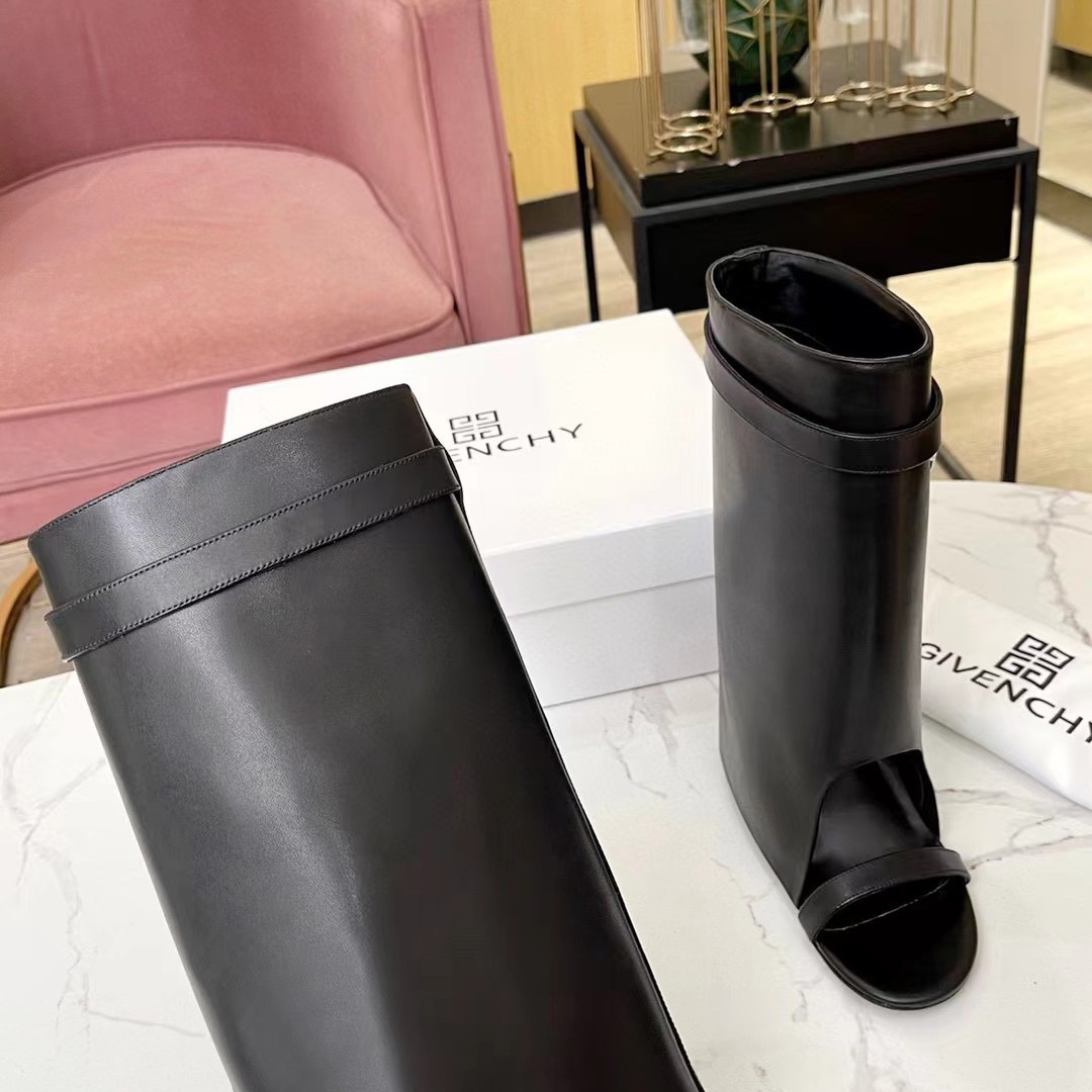 Givenchy Shark Lock Sandals In Leather - DopestKickz