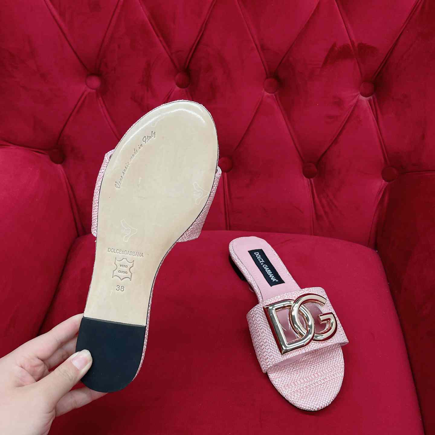 Dolce & Gabbana Raffia Sliders - DopestKickz