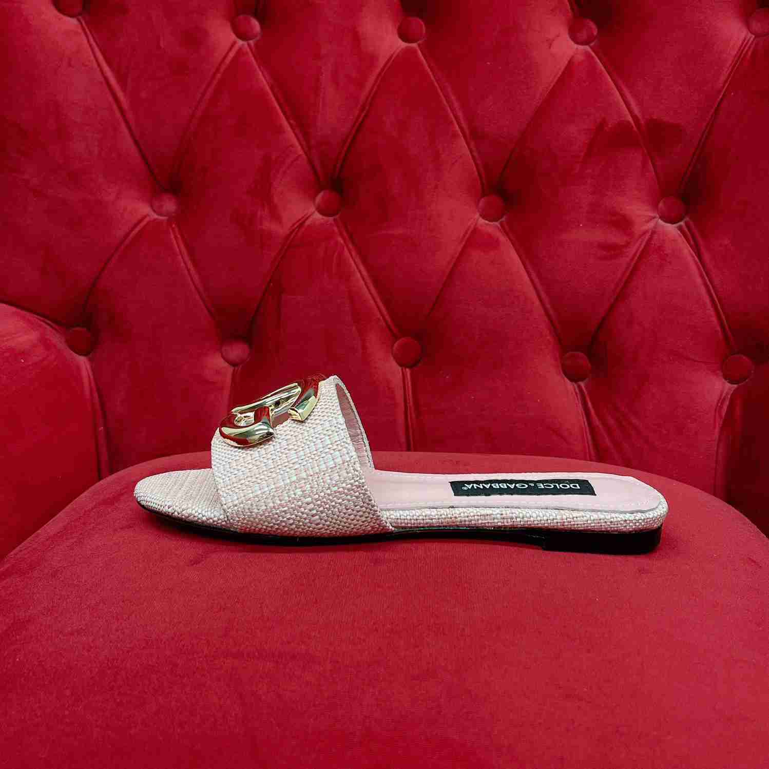 Dolce & Gabbana Raffia Sliders - DopestKickz