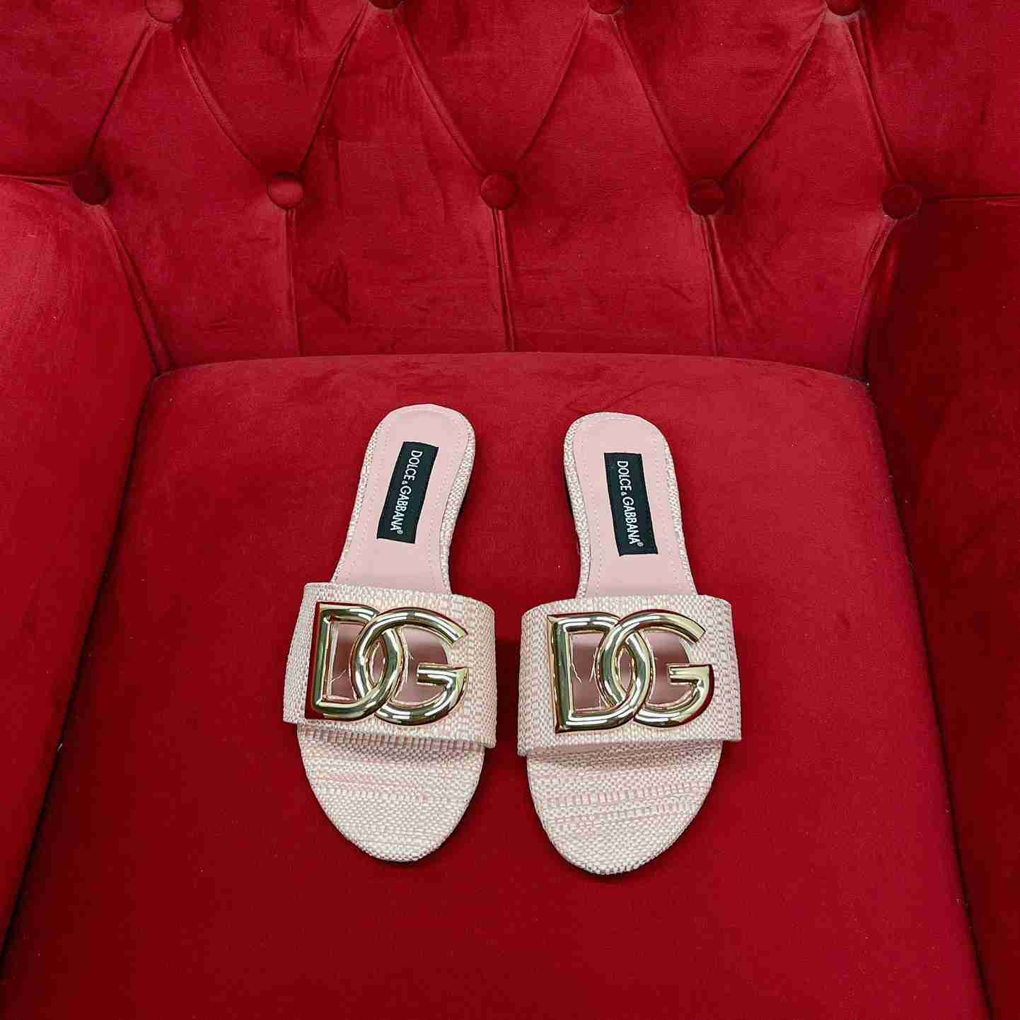 Dolce & Gabbana Raffia Sliders - DopestKickz