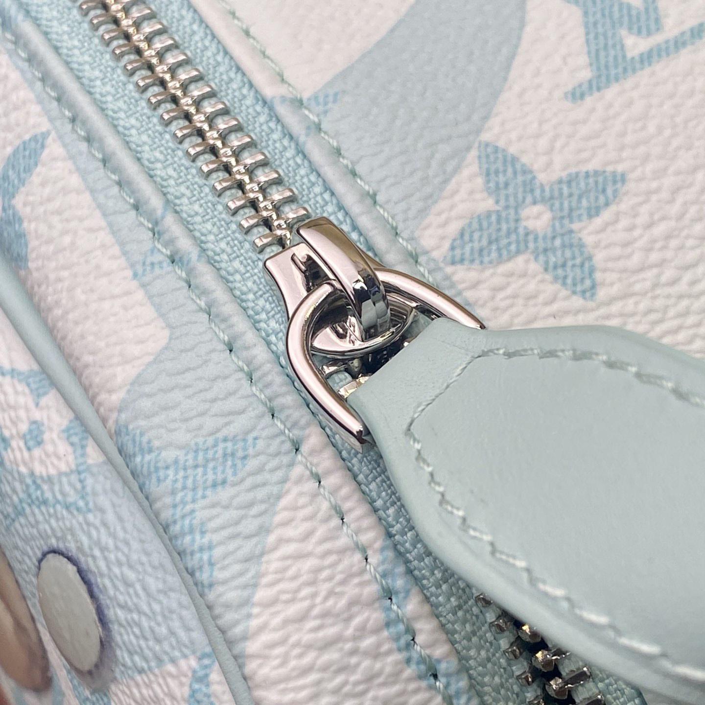 Louis Vuitton Dopp Kit    M82337 - DopestKickz