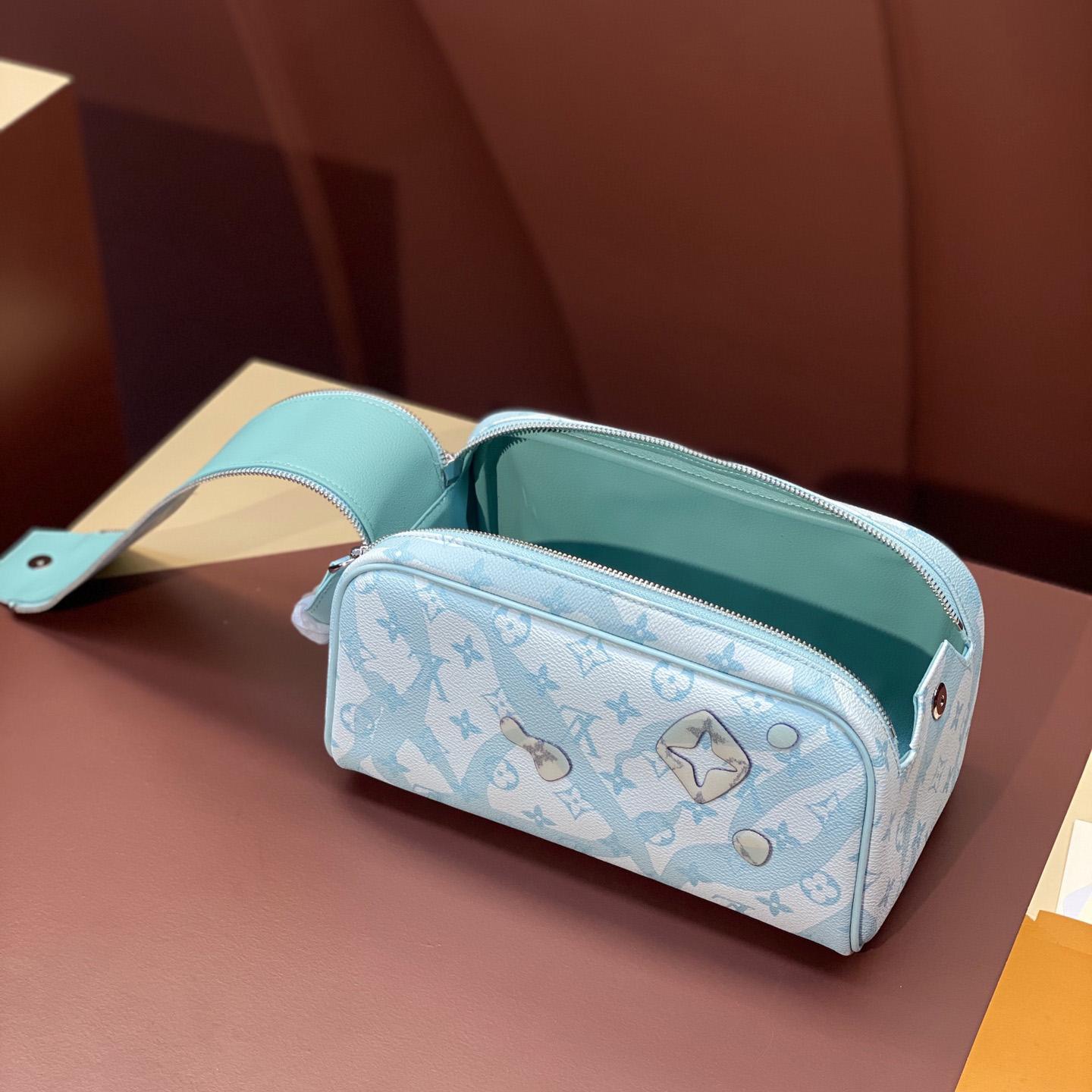 Louis Vuitton Dopp Kit    M82337 - DopestKickz