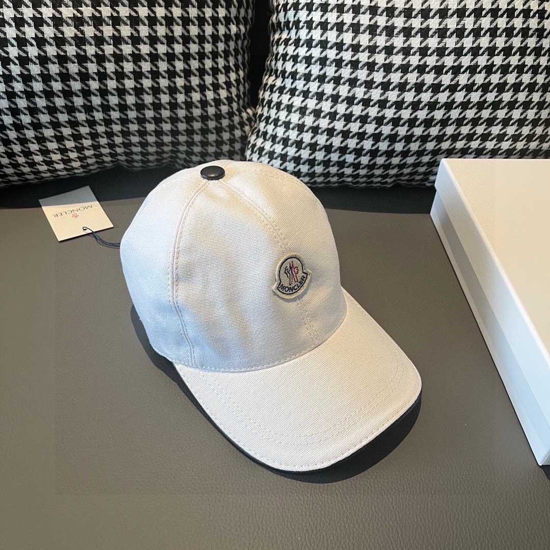 Moncler Cap - DopestKickz