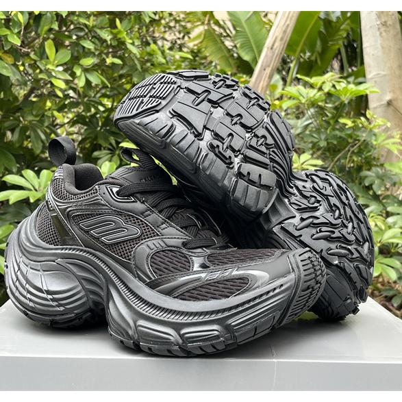 Balenciaga 10XL Sneaker  - DopestKickz
