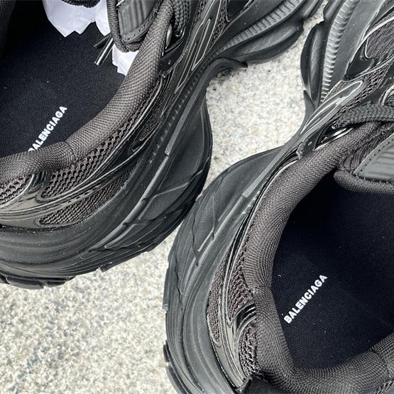 Balenciaga 10XL Sneaker  - DopestKickz