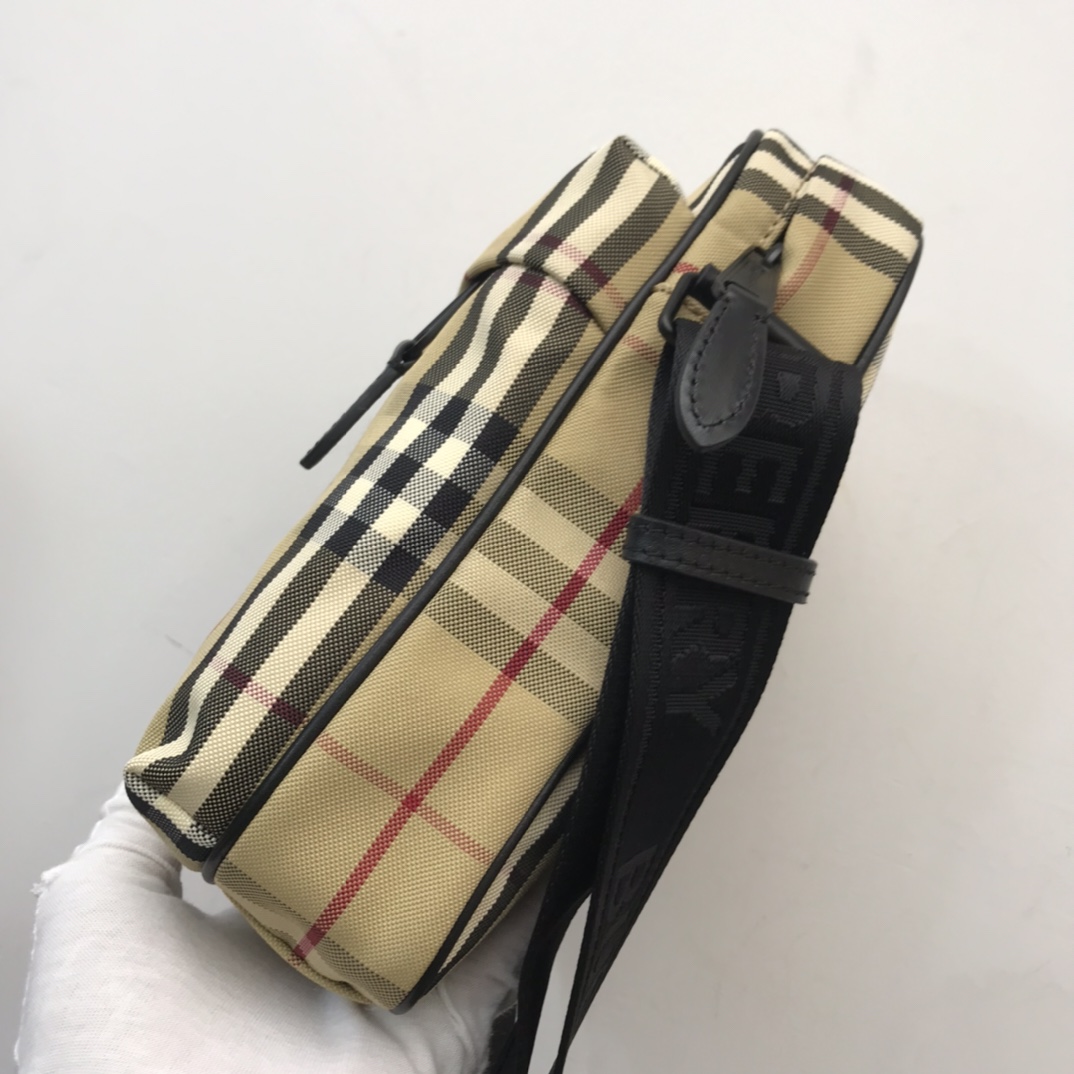 Burberry Freddie Bag - DopestKickz