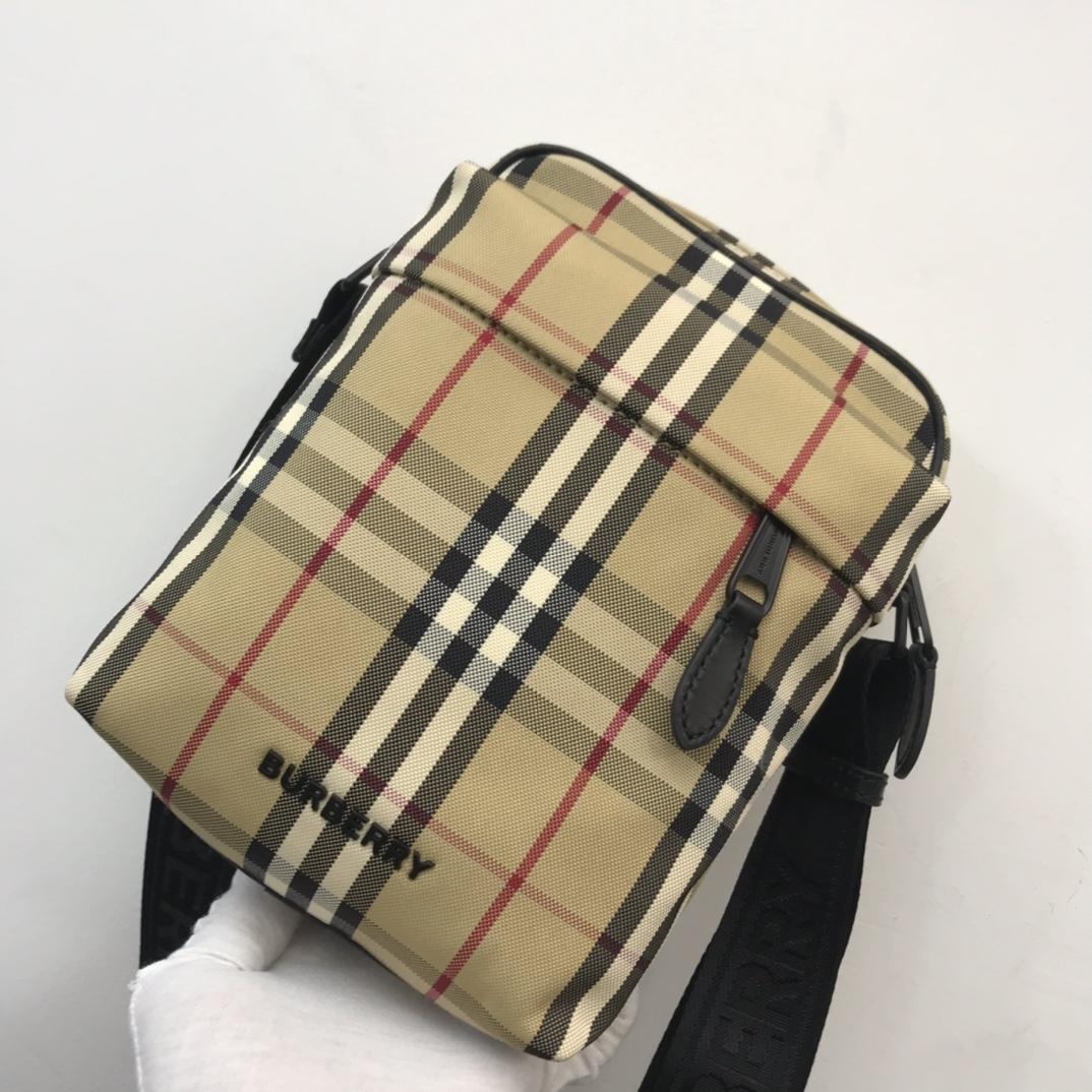 Burberry Freddie Bag - DopestKickz