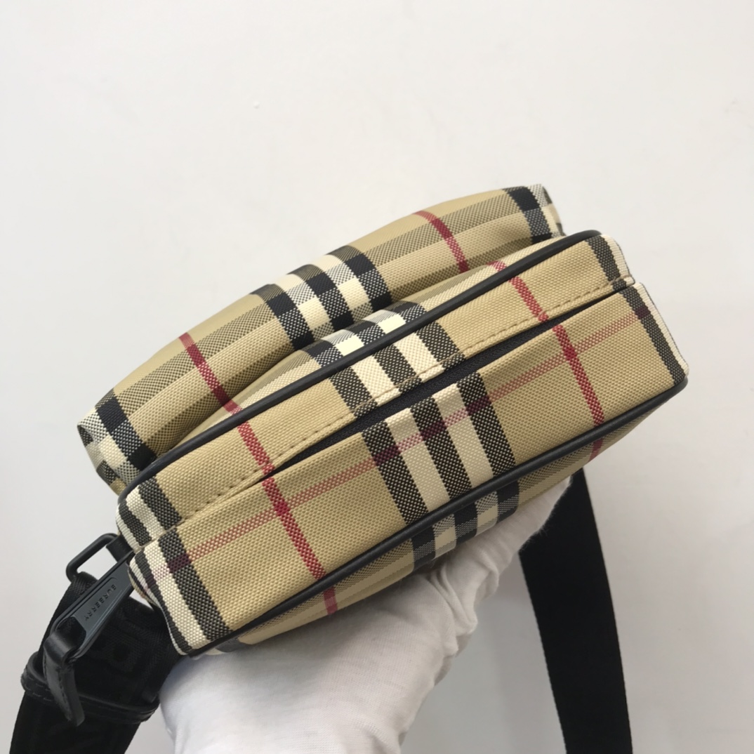 Burberry Freddie Bag - DopestKickz