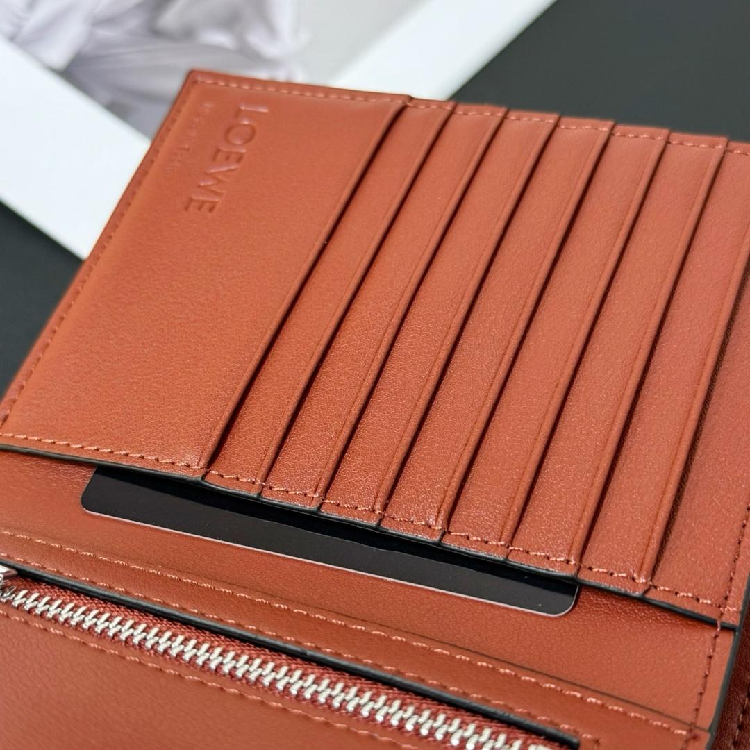 Loewe Medium Vertical Grained-Leather Wallet(14×11cm) - DopestKickz