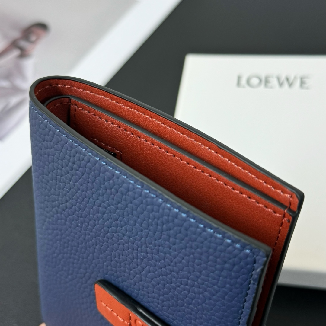 Loewe Medium Vertical Grained-Leather Wallet(14×11cm) - DopestKickz