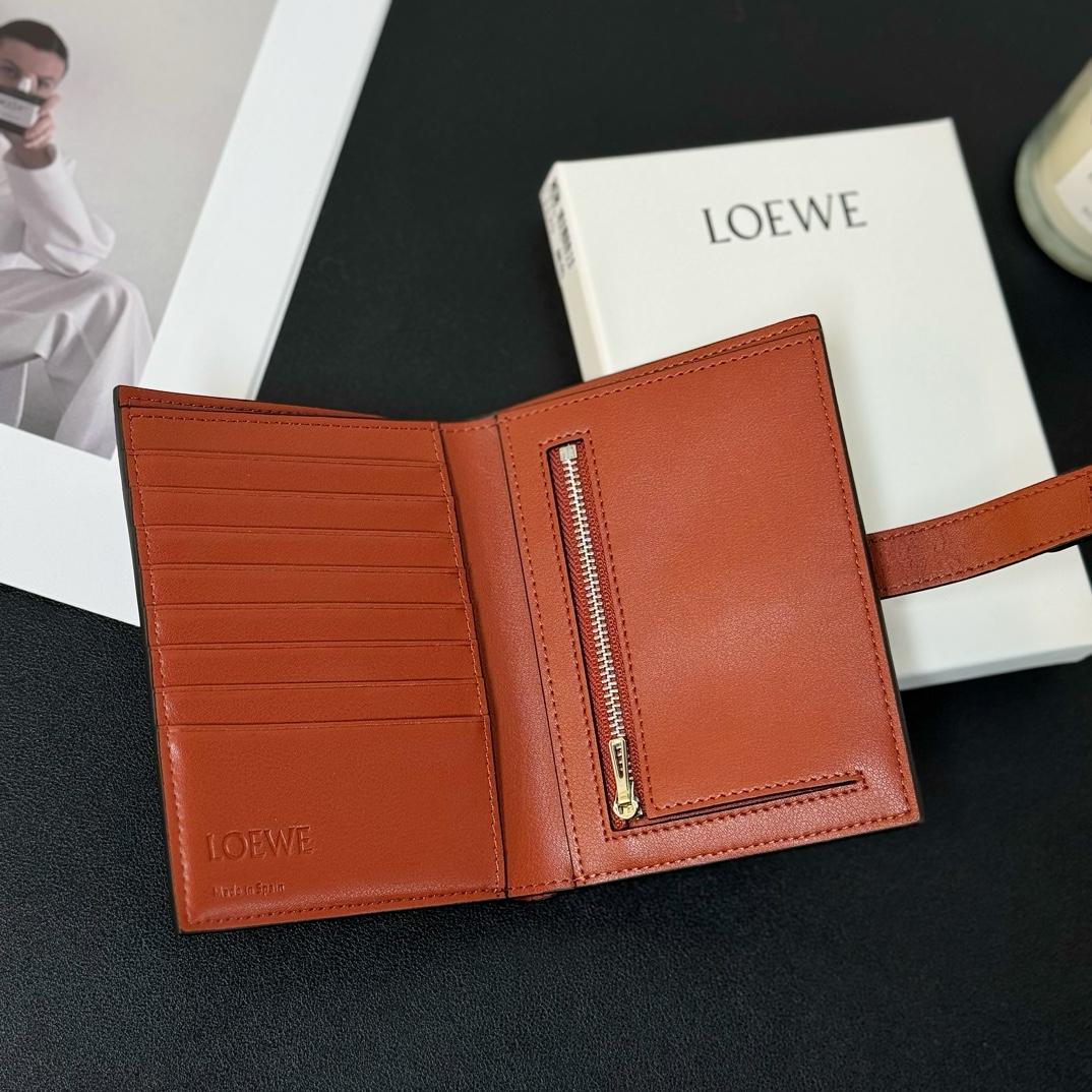 Loewe Medium Vertical Grained-Leather Wallet(14×11cm) - DopestKickz
