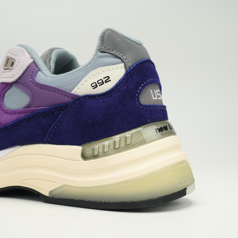 New Balance 992 Violet Sneakers      M992AA  - DopestKickz
