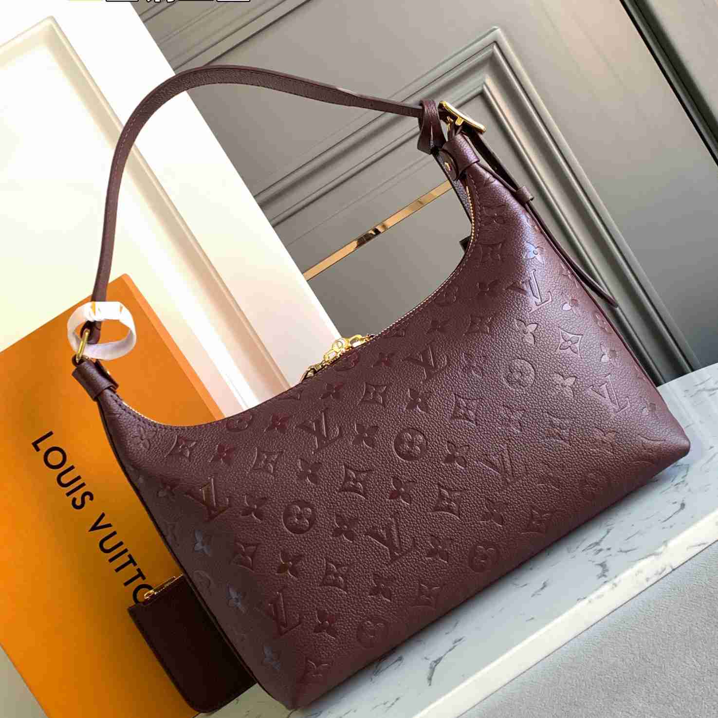 Louis Vuitton Sac Sport   M46674 - DopestKickz