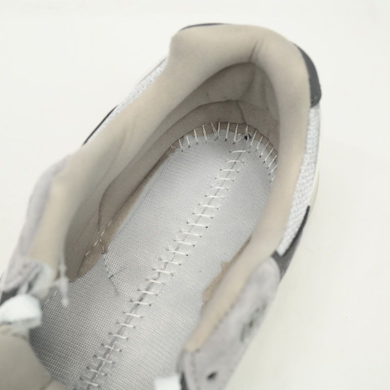 New Balance 992 Black And Gray Sneakers      M992GR  - DopestKickz