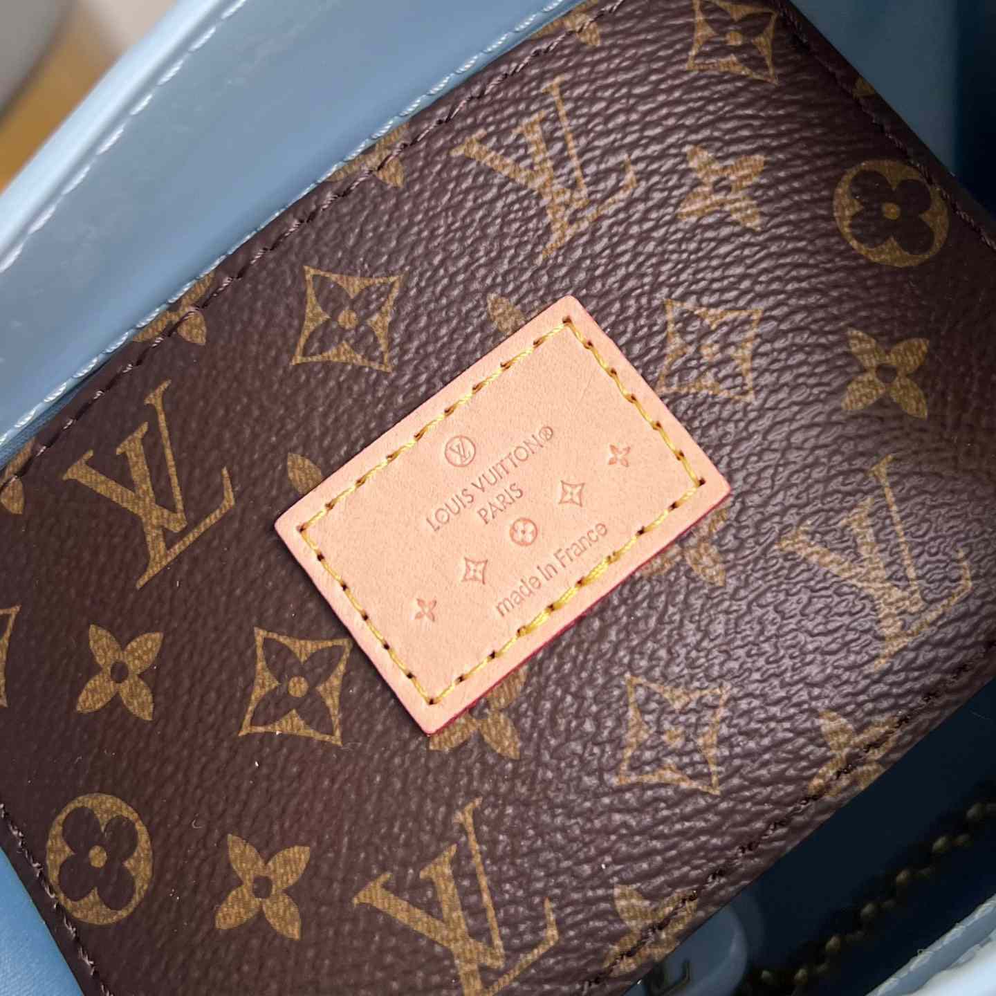 Louis Vuitton Reade PM    M24144 - DopestKickz