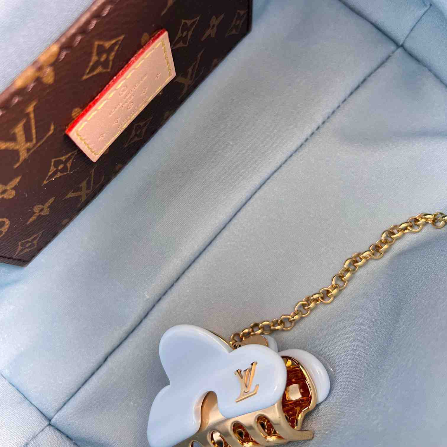 Louis Vuitton Reade PM    M24144 - DopestKickz