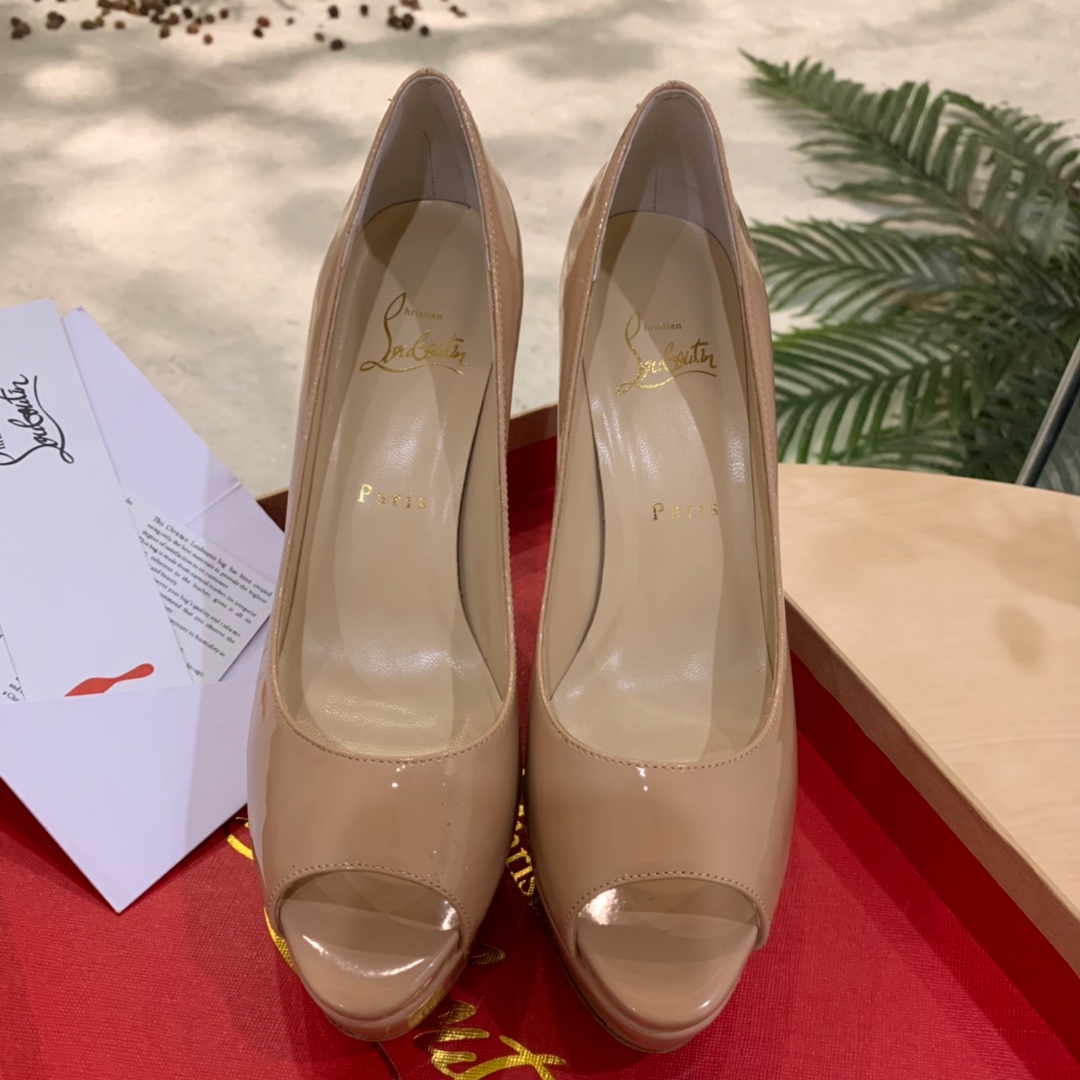 Christian Louboutin Heels - DopestKickz