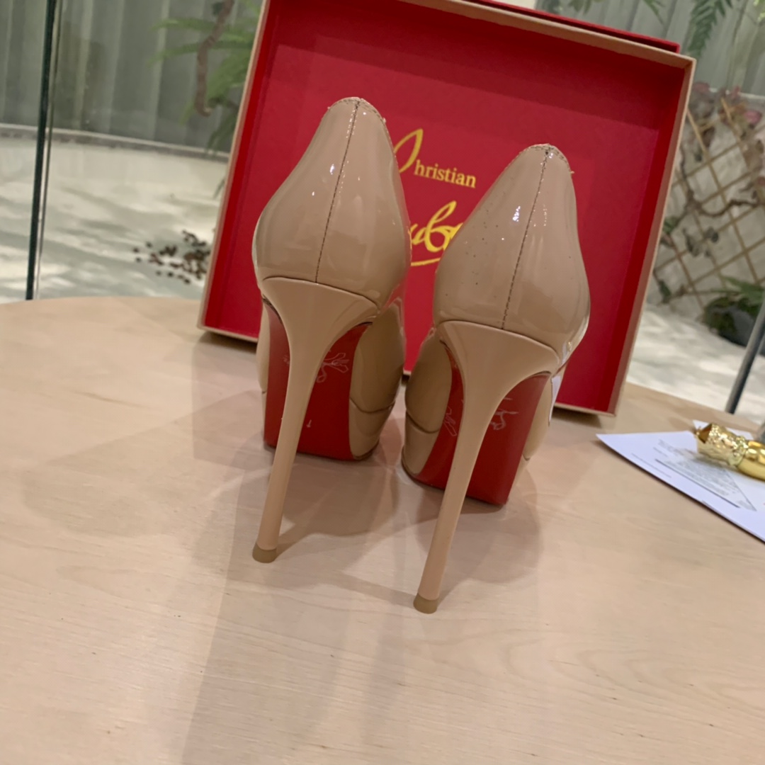 Christian Louboutin Heels - DopestKickz