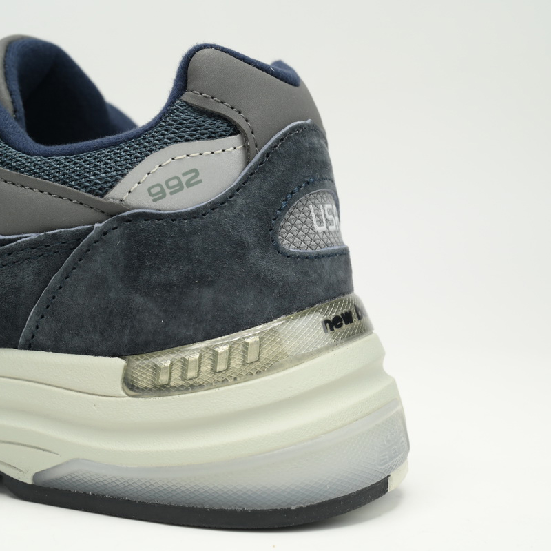 New Balance 992 Navy Blue Sneakers      M992GG  - DopestKickz