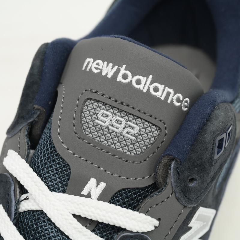 New Balance 992 Navy Blue Sneakers      M992GG  - DopestKickz