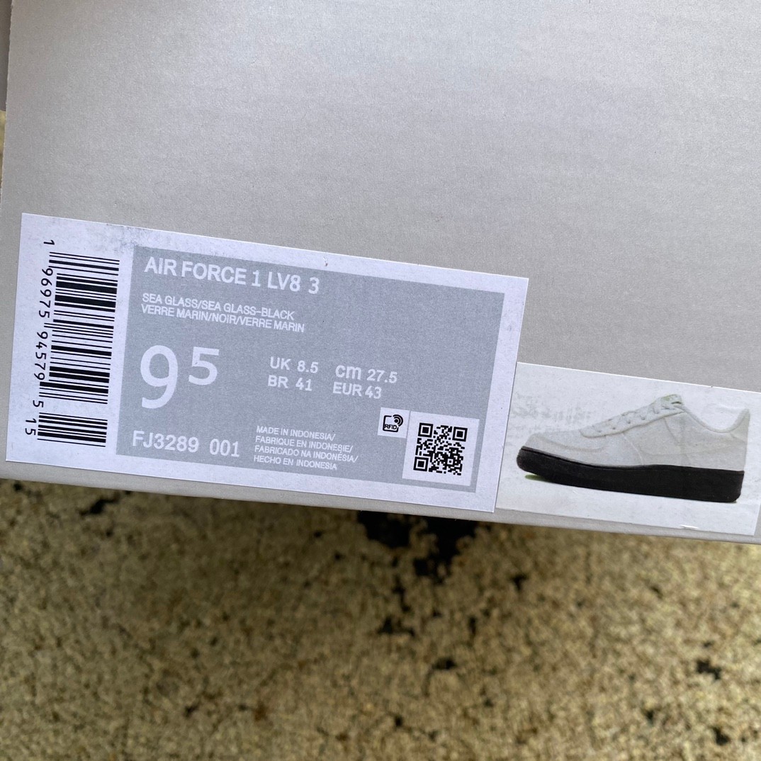 Nike Air Force 1 LV8 Sneaker      FJ3289-001 - DopestKickz