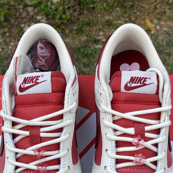 Nike Dunk Low Sneaker       HF0736-161 - DopestKickz