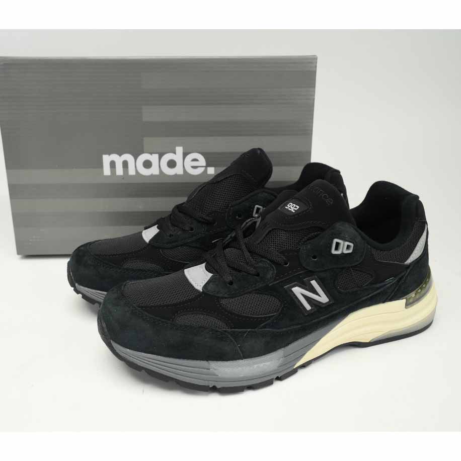 New Balance 992 Black Sneakers      M992BL  - DopestKickz