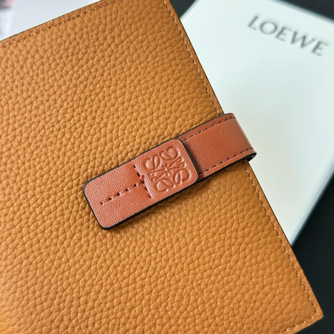 Loewe Medium Vertical Grained-Leather Wallet(14×11cm) - DopestKickz