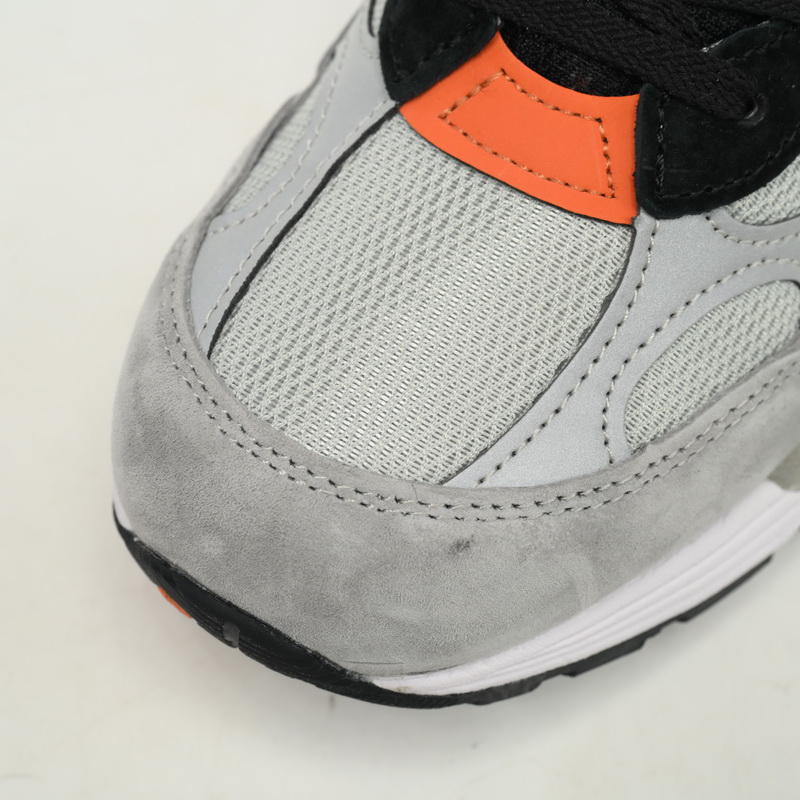 New Balance 992 Gray Orange Sneakers      M992GBO   - DopestKickz