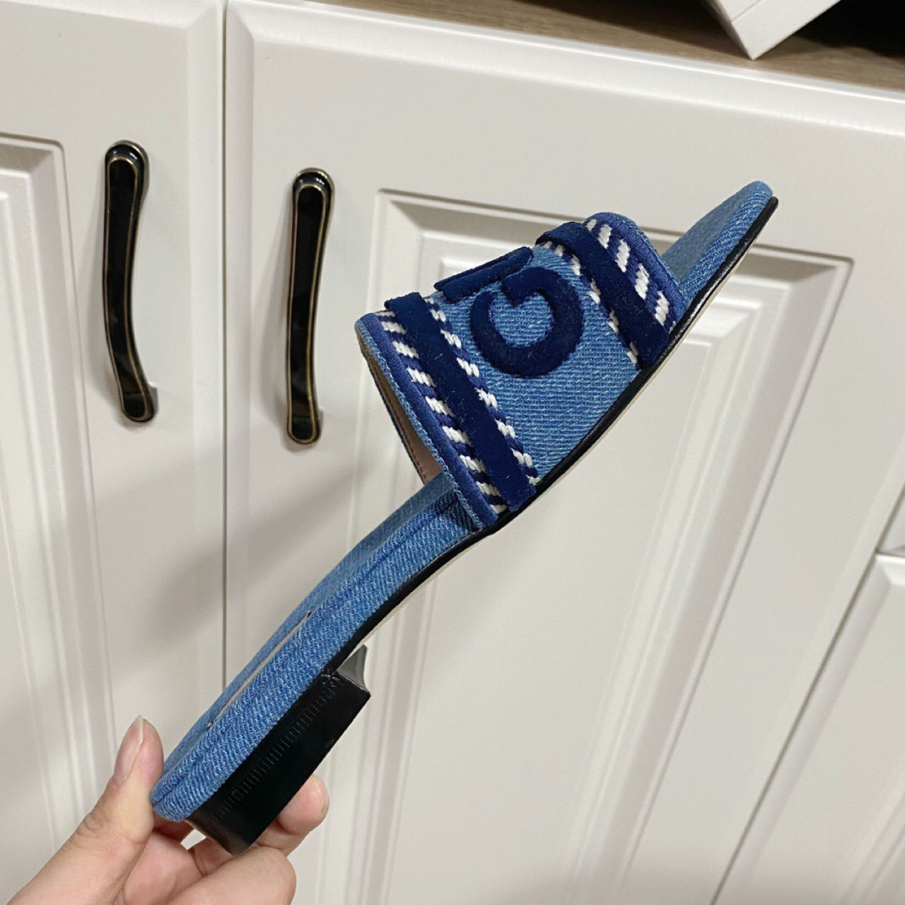 Gucci Script Block Heel Sandals - DopestKickz