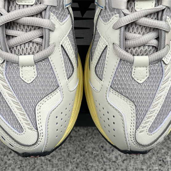 New Balance 1906R Sneakers    M1906NC  - DopestKickz