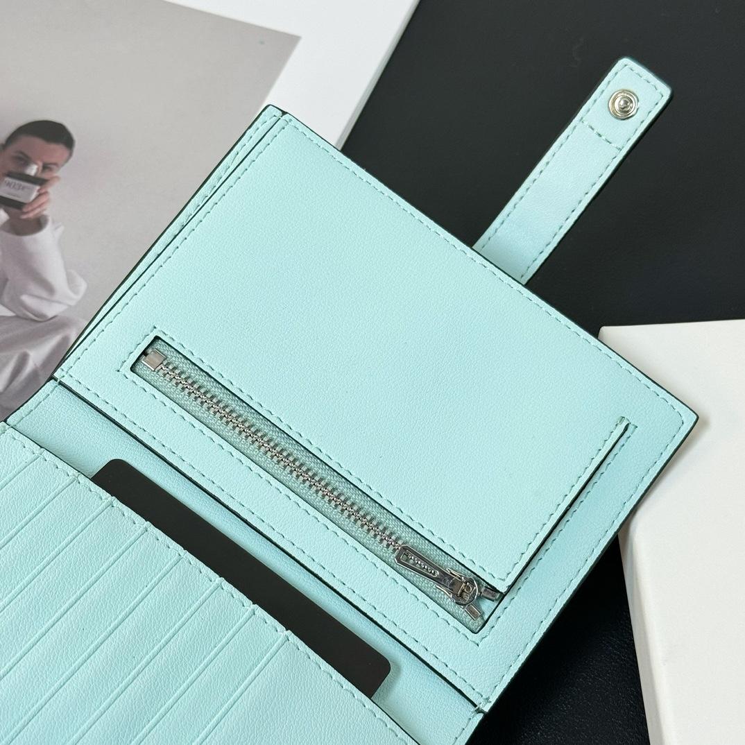 Loewe Medium Vertical Grained-Leather Wallet(14×11cm) - DopestKickz