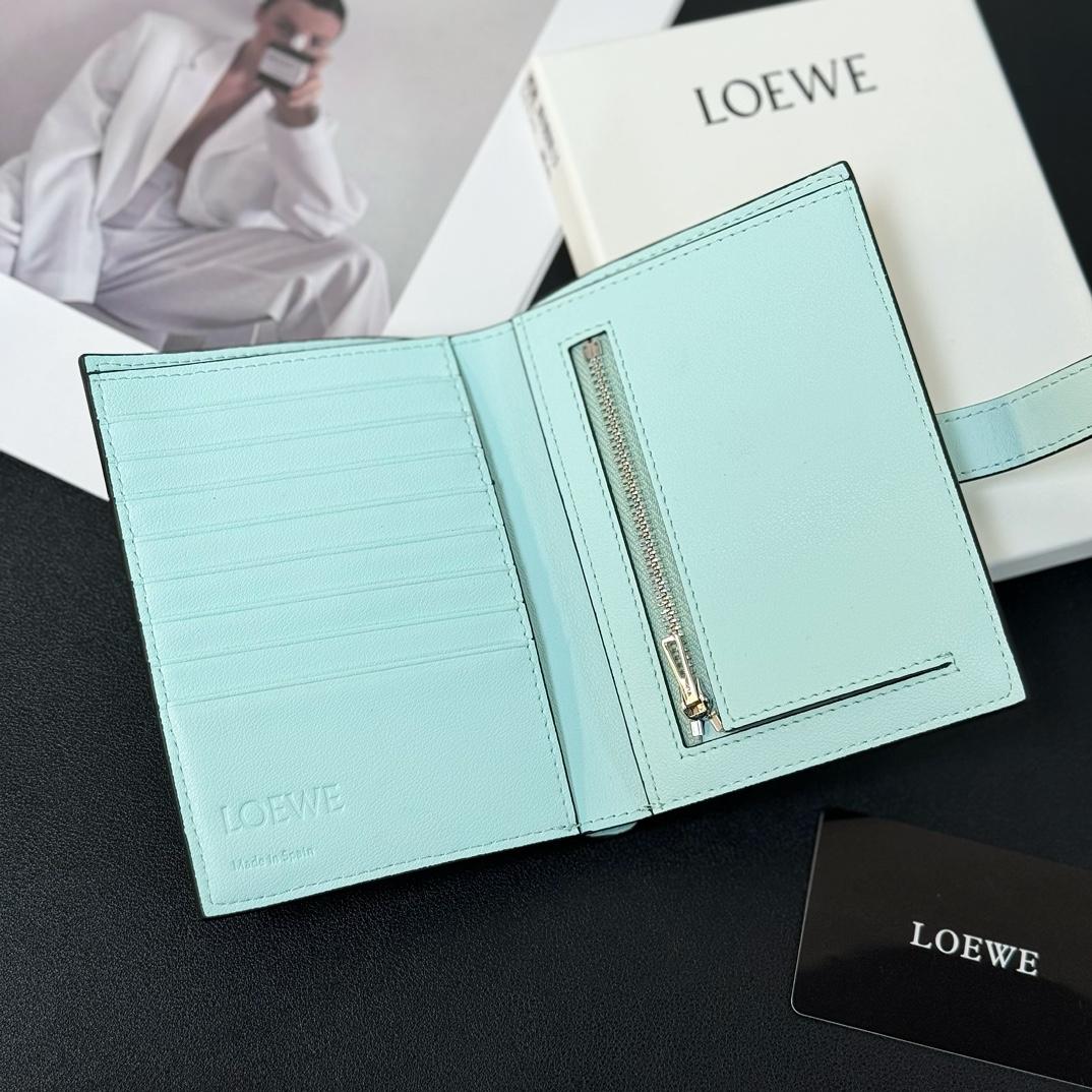 Loewe Medium Vertical Grained-Leather Wallet(14×11cm) - DopestKickz