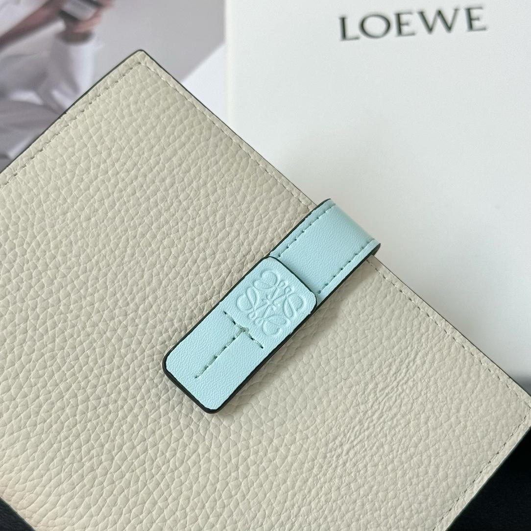Loewe Medium Vertical Grained-Leather Wallet(14×11cm) - DopestKickz