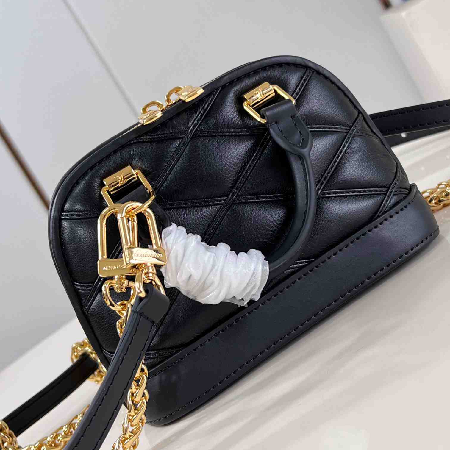 Louis Vuitton Nano Alma    M83048 - DopestKickz