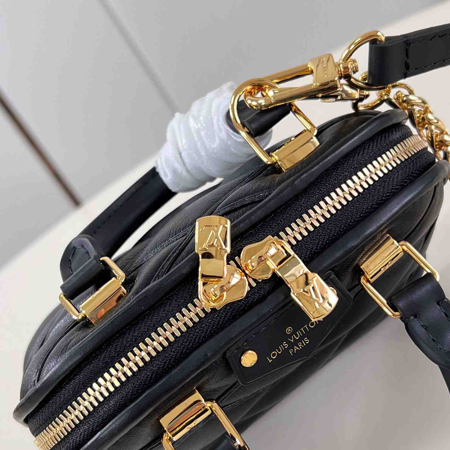 Louis Vuitton Nano Alma    M83048 - DopestKickz