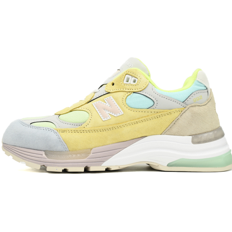 New Balance 992 Yellow Green Powder Sneakers      M992AB - DopestKickz