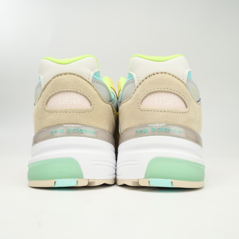 New Balance 992 Yellow Green Powder Sneakers      M992AB - DopestKickz