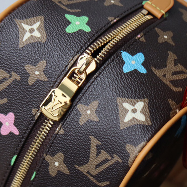 Louis Vuitton Locker Dopp Kit    M47069 - DopestKickz