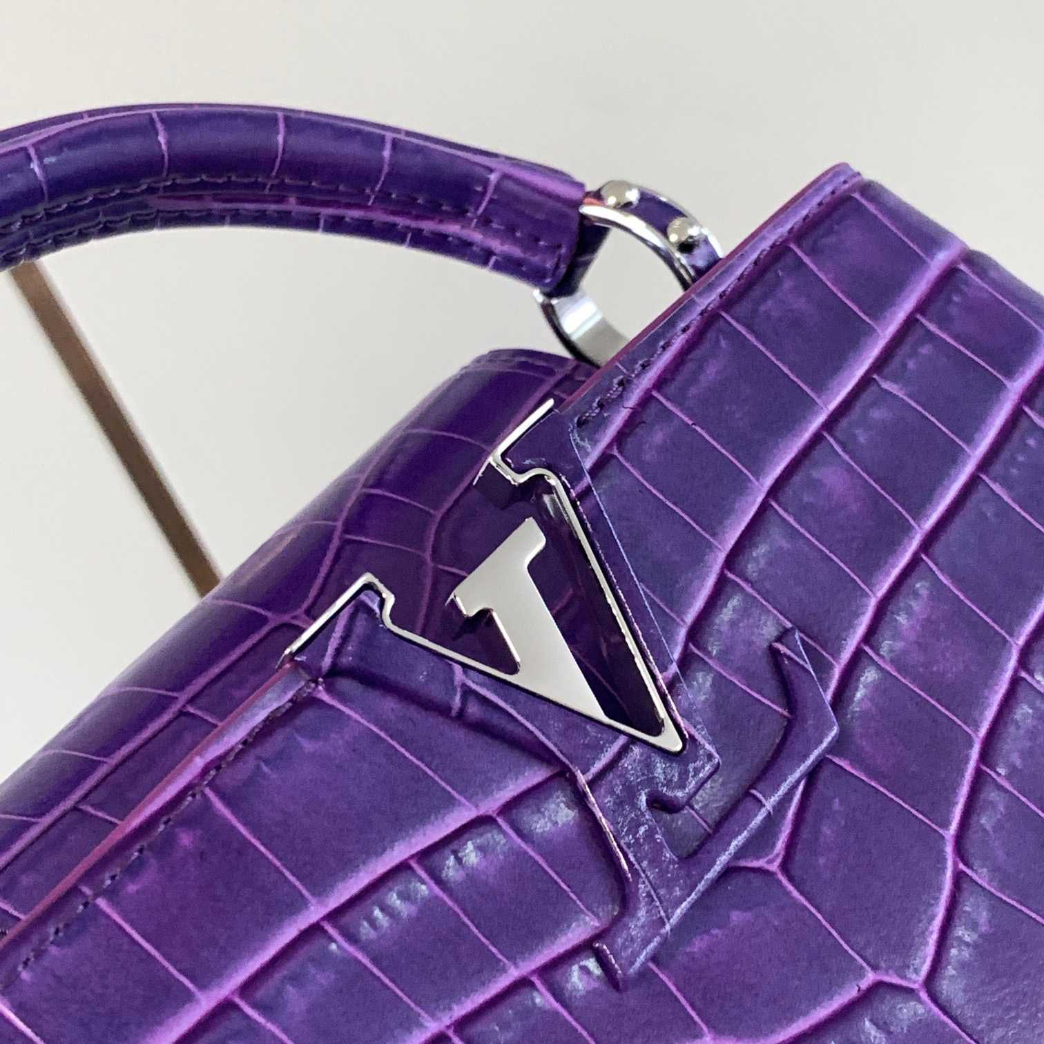 Louis Vuitton Capucines MM   N94910 - DopestKickz