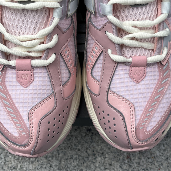 New Balance 1906R Sneakers      M1906NLN  - DopestKickz