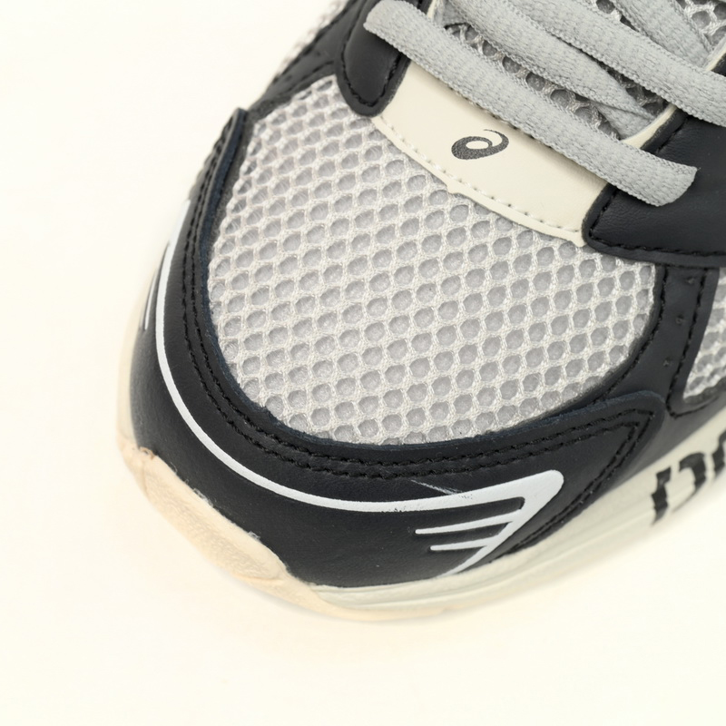 Gallerv Department x Asics Gel-1130 Pale Sneakers           1201A256  - DopestKickz