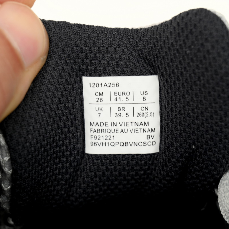 Gallerv Department x Asics Gel-1130 Pale Sneakers           1201A256  - DopestKickz