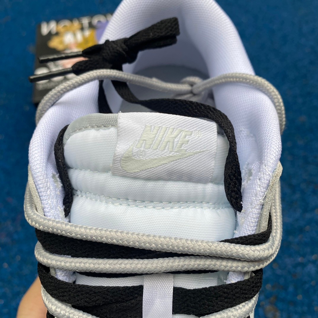 Nike Dunk Low Sneakers       DV0831-101 - DopestKickz