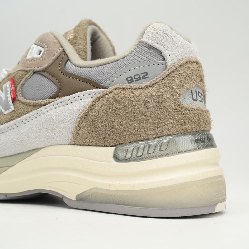 New Balance 992 Levi's Sneakers      M992LV  - DopestKickz