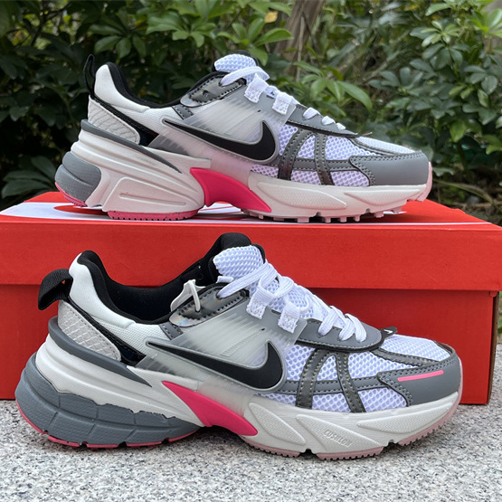 Nike Wmns v2k Runtekk Low ''White Grey Pink'' Sneaker       FZ5061-100 - DopestKickz