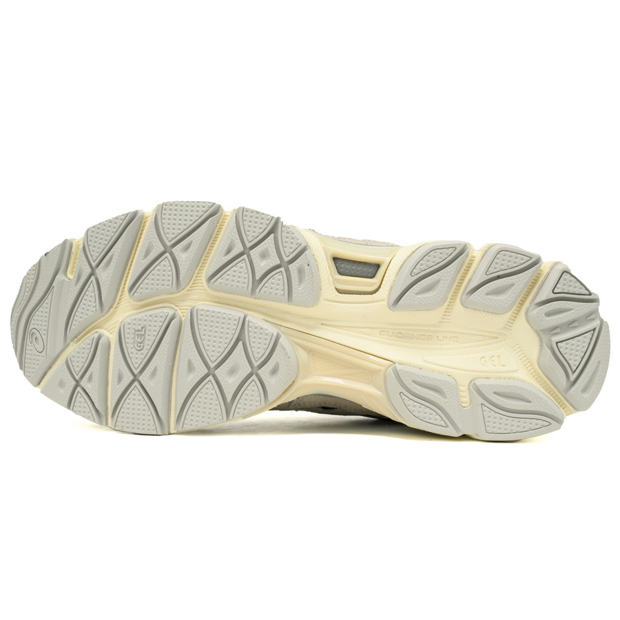 AsicsGEL-NYC Rice White Gray Sneakers           1201A789  - DopestKickz