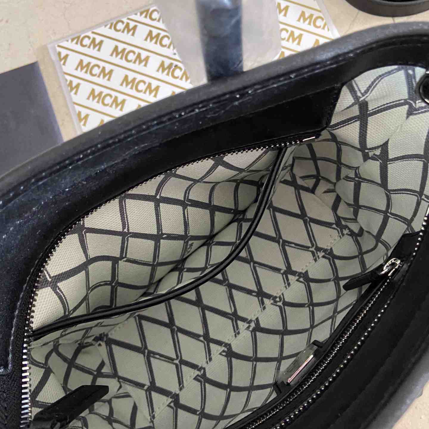 MCM Aren Top-zip Shopper In Visetos - DopestKickz