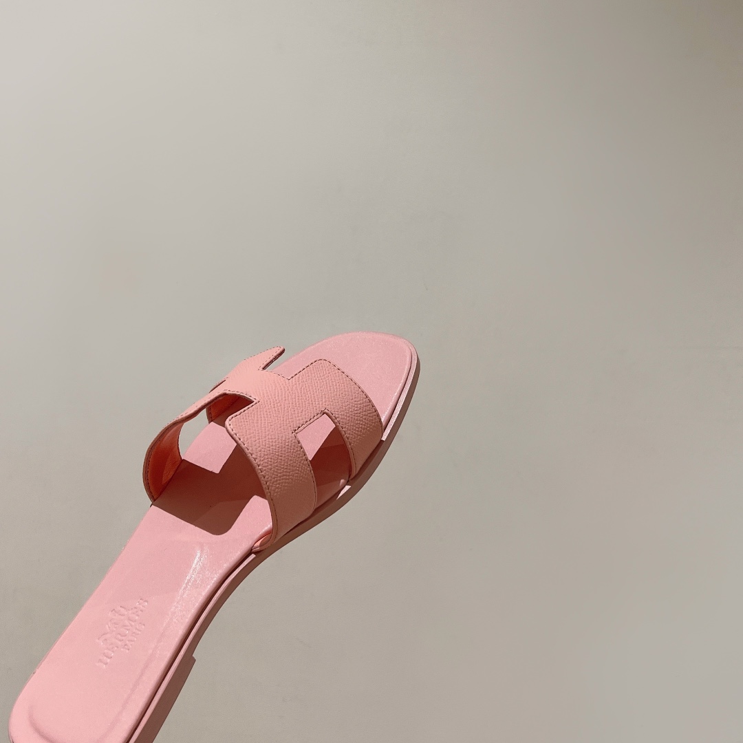 Hermes Oran Sandal - DopestKickz