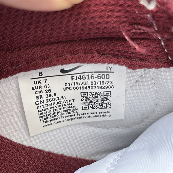 Nike Dunk Low SE Sneaker      FJ4616-600 - DopestKickz